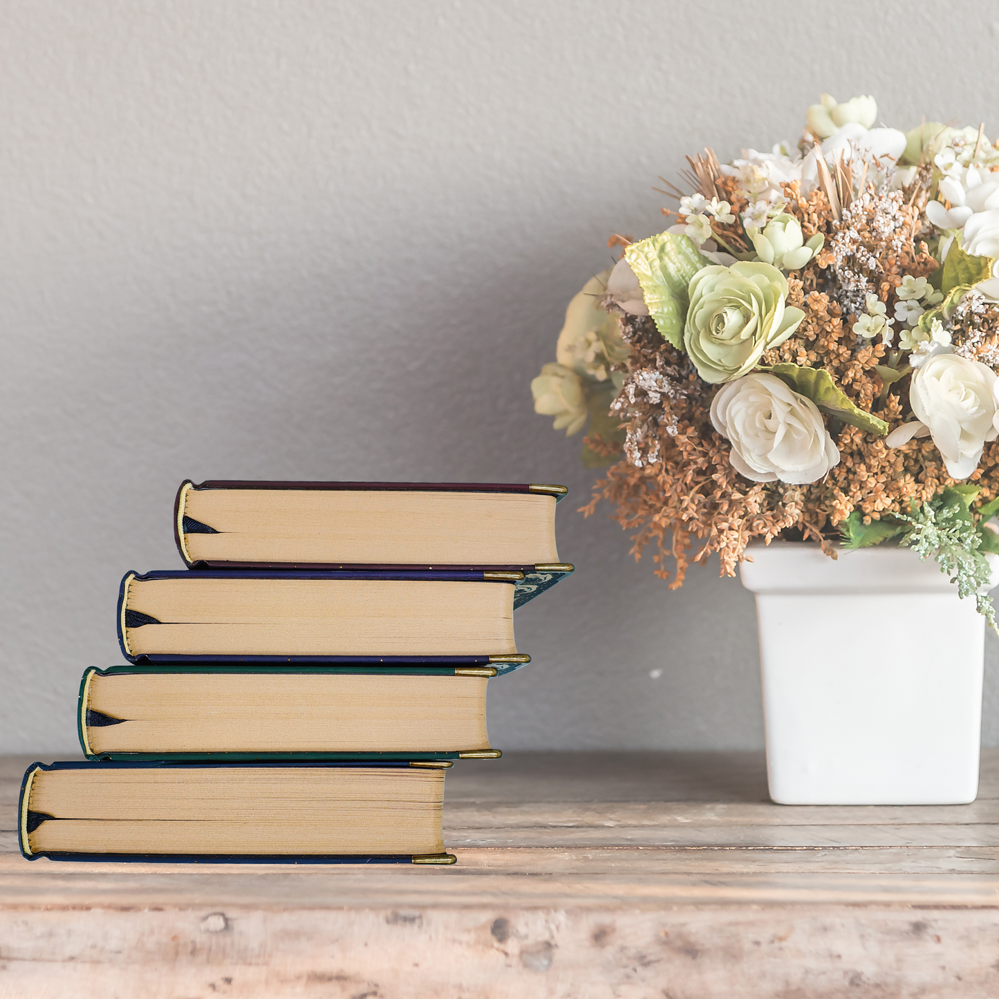 Vintage Floral 365 Days notebook with gift-ready packaging